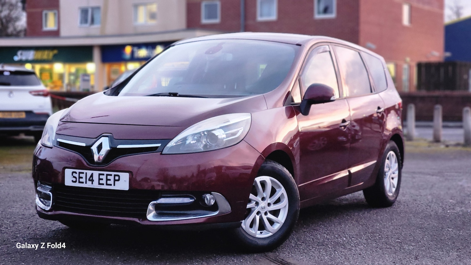 Used Renault Grand Scenic 2014 for sale - 77533734: Photo 2