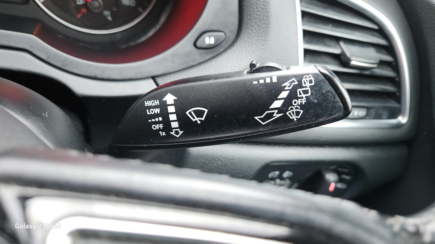 Used Audi Q3 2013 for sale - 77482392: Photo 14