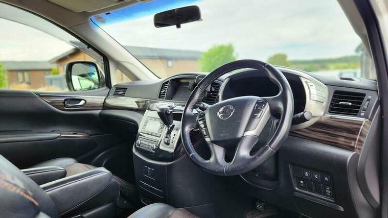 Used Nissan Elgrand 2022 for sale - 76819756: Photo 11