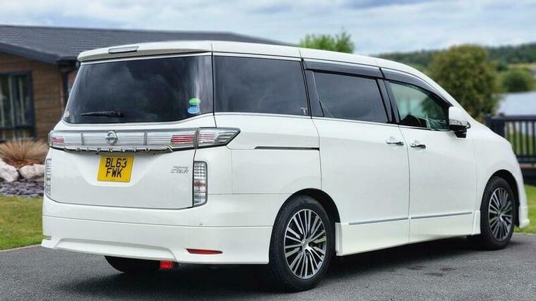 Used Nissan Elgrand 2022 for sale - 76819756: Photo 6