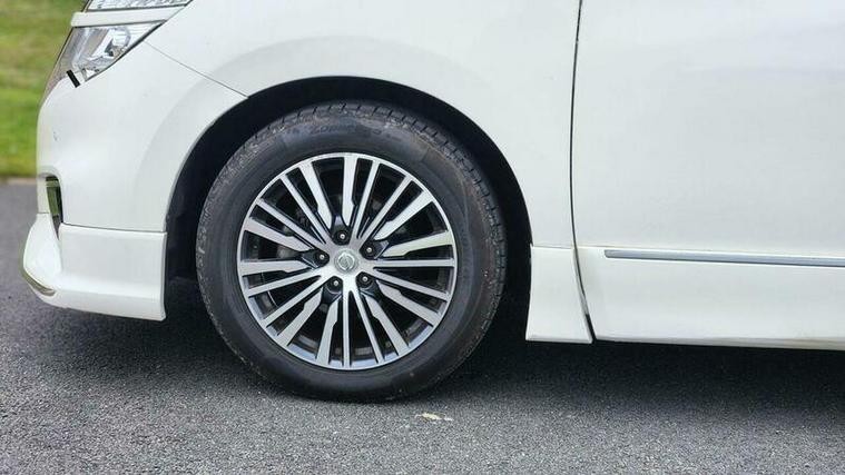 Used Nissan Elgrand 2022 for sale - 76819756: Photo 8