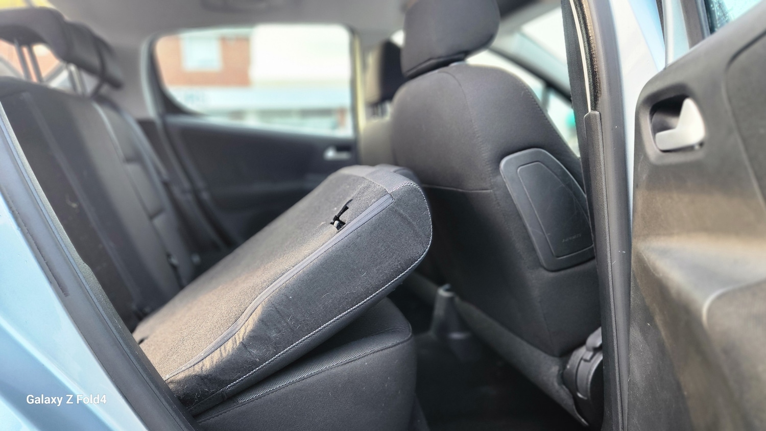 Used Peugeot 207 2011 for sale - 77533733: Photo 16