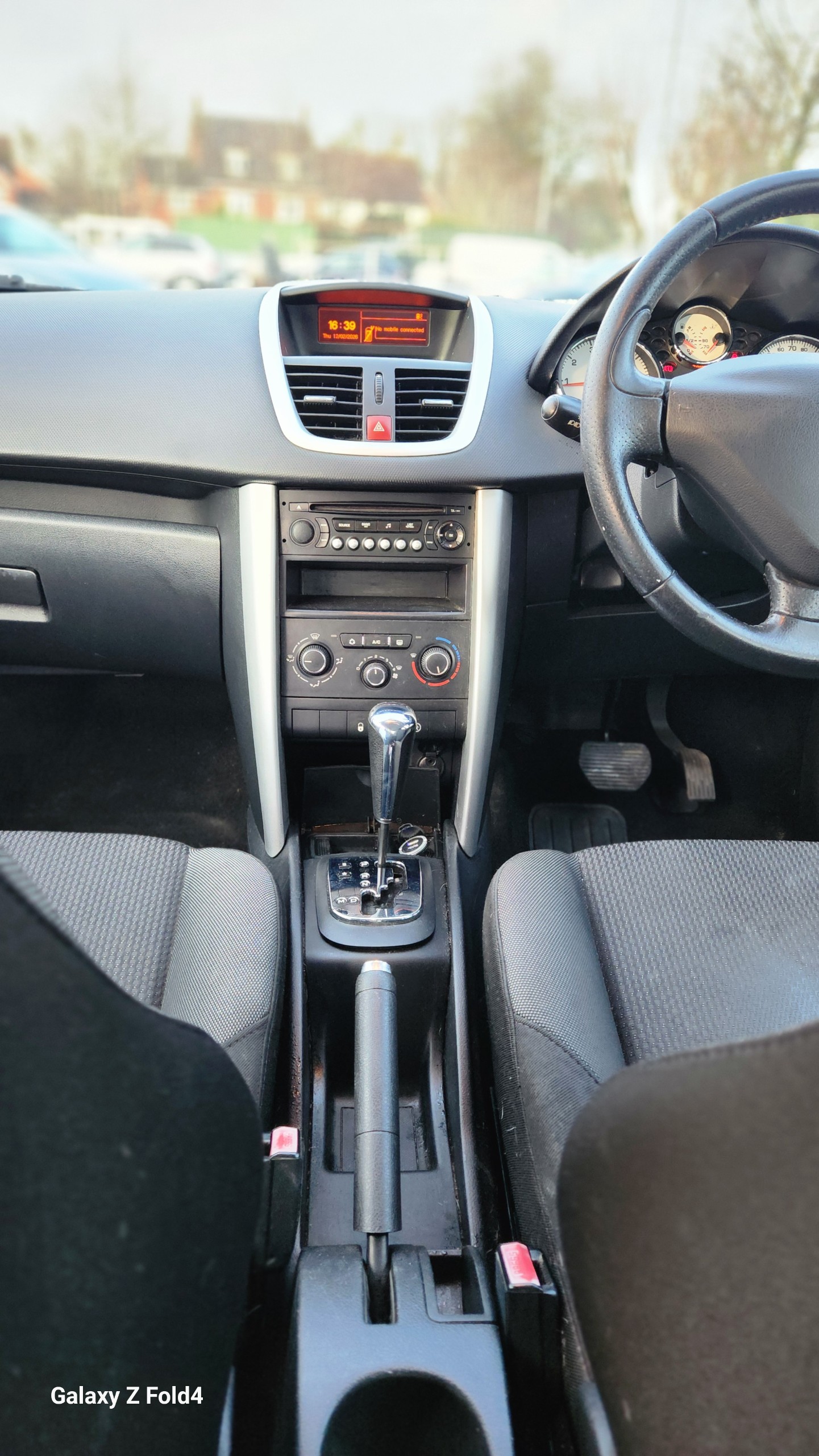 Used Peugeot 207 2011 for sale - 77533733: Photo 22