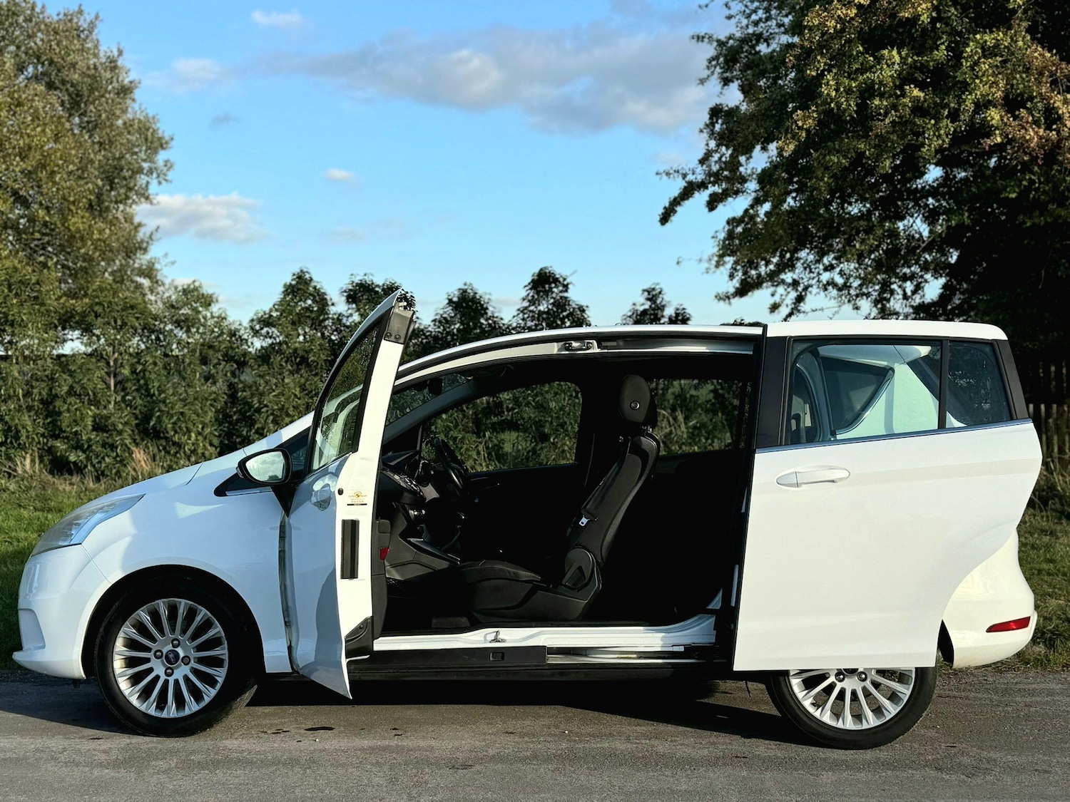 Used Ford B-MAX 2013 for sale - 76095142: Photo 11