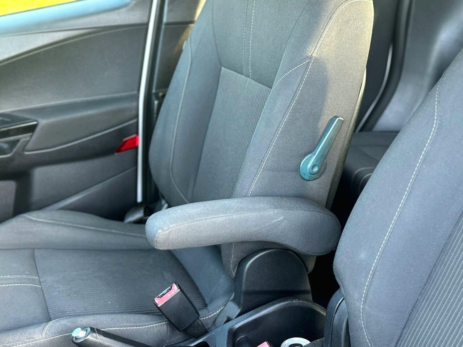 Used Ford B-MAX 2013 for sale - 76095142: Photo 21