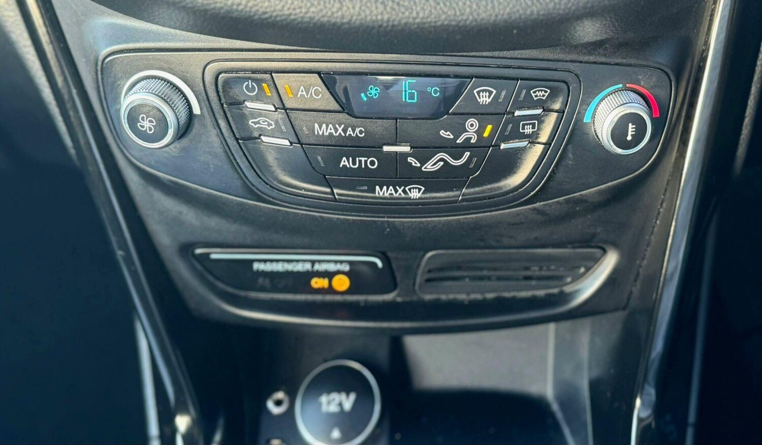 Used Ford B-MAX 2013 for sale - 76095142: Photo 25