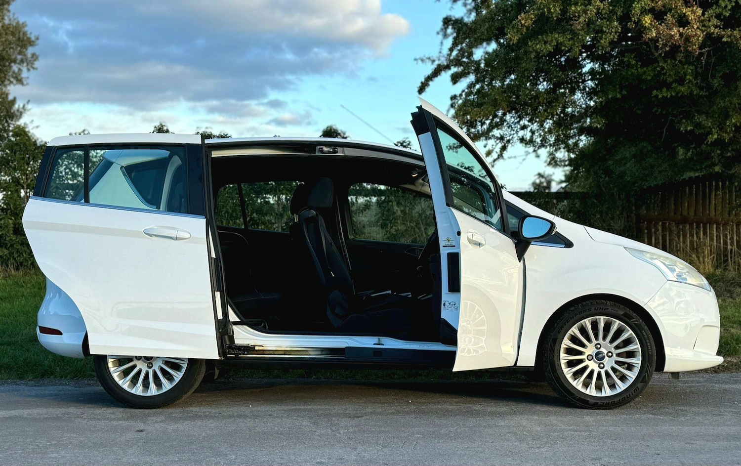 Used Ford B-MAX 2013 for sale - 76095142: Photo 8