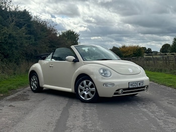 Used Volkswagen Beetle 2005 for sale - 76032011: Photo