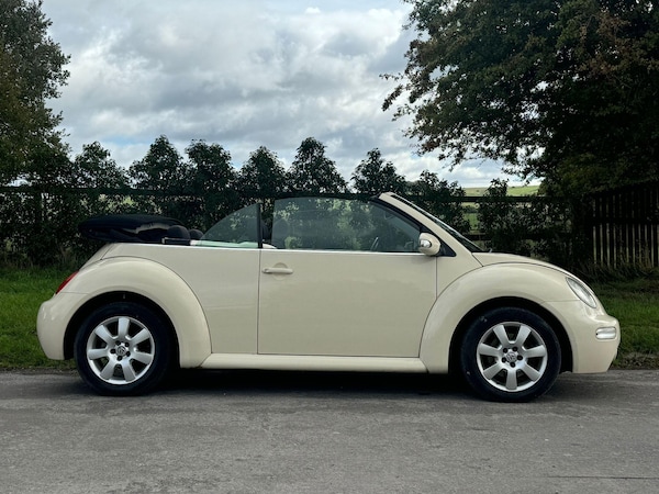 Used Volkswagen Beetle 2005 for sale - 76032011: Photo 5