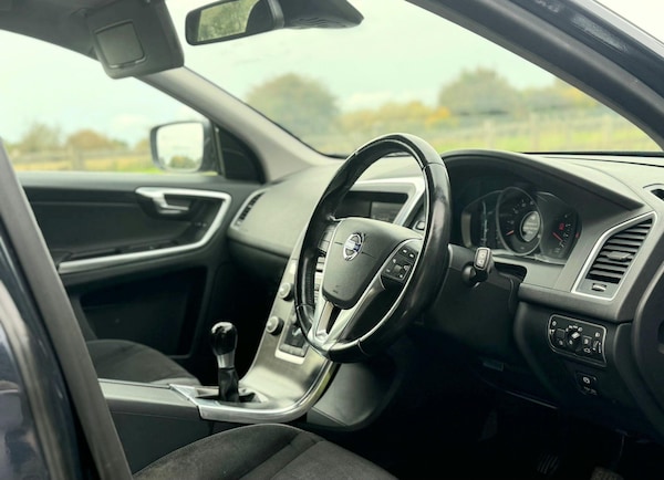 Used Volvo XC60 2014 for sale - 76084862: Photo 13