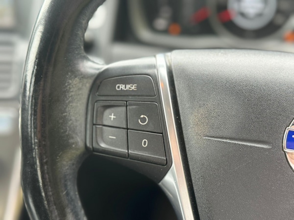 Used Volvo XC60 2014 for sale - 76084862: Photo 23