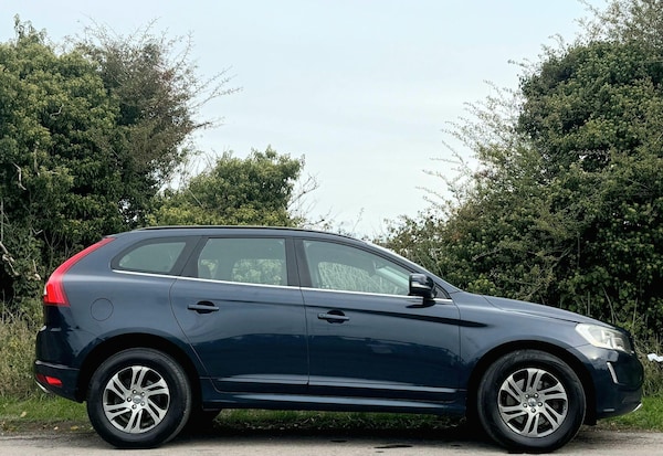 Used Volvo XC60 2014 for sale - 76084862: Photo 5