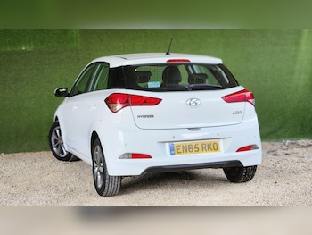 Used Hyundai i20 2015 for sale - 75634857: Photo