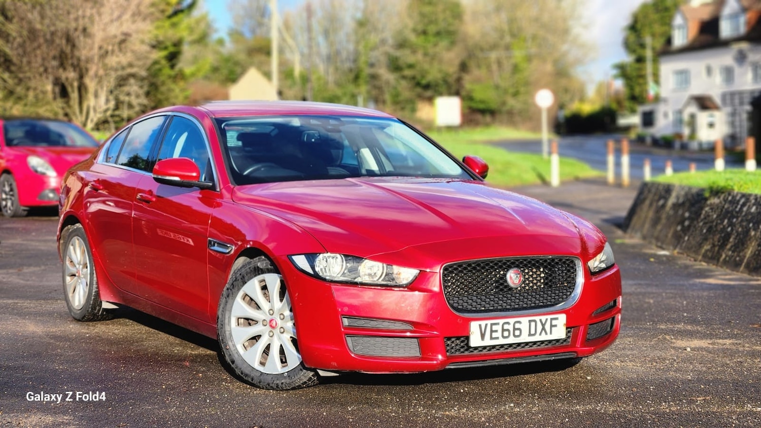 Used Jaguar XE 2016 for sale - 76949844: Photo 1