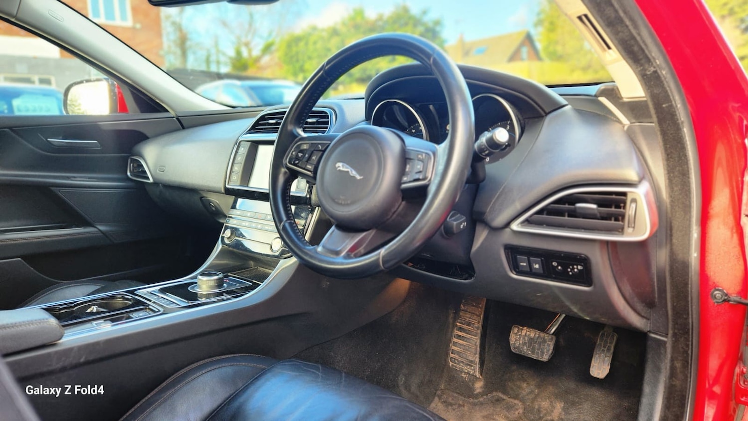 Used Jaguar XE 2016 for sale - 76949844: Photo 11