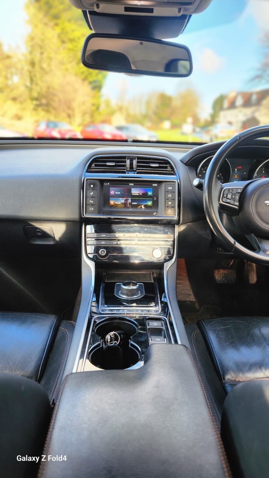 Used Jaguar XE 2016 for sale - 76949844: Photo 13