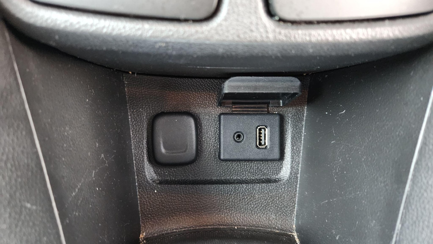 Used Vauxhall Mokka 2015 for sale - 76377621: Photo 24