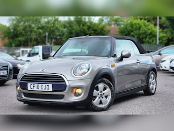 Used MINI Convertible 2016 for sale - 78831570: Photo