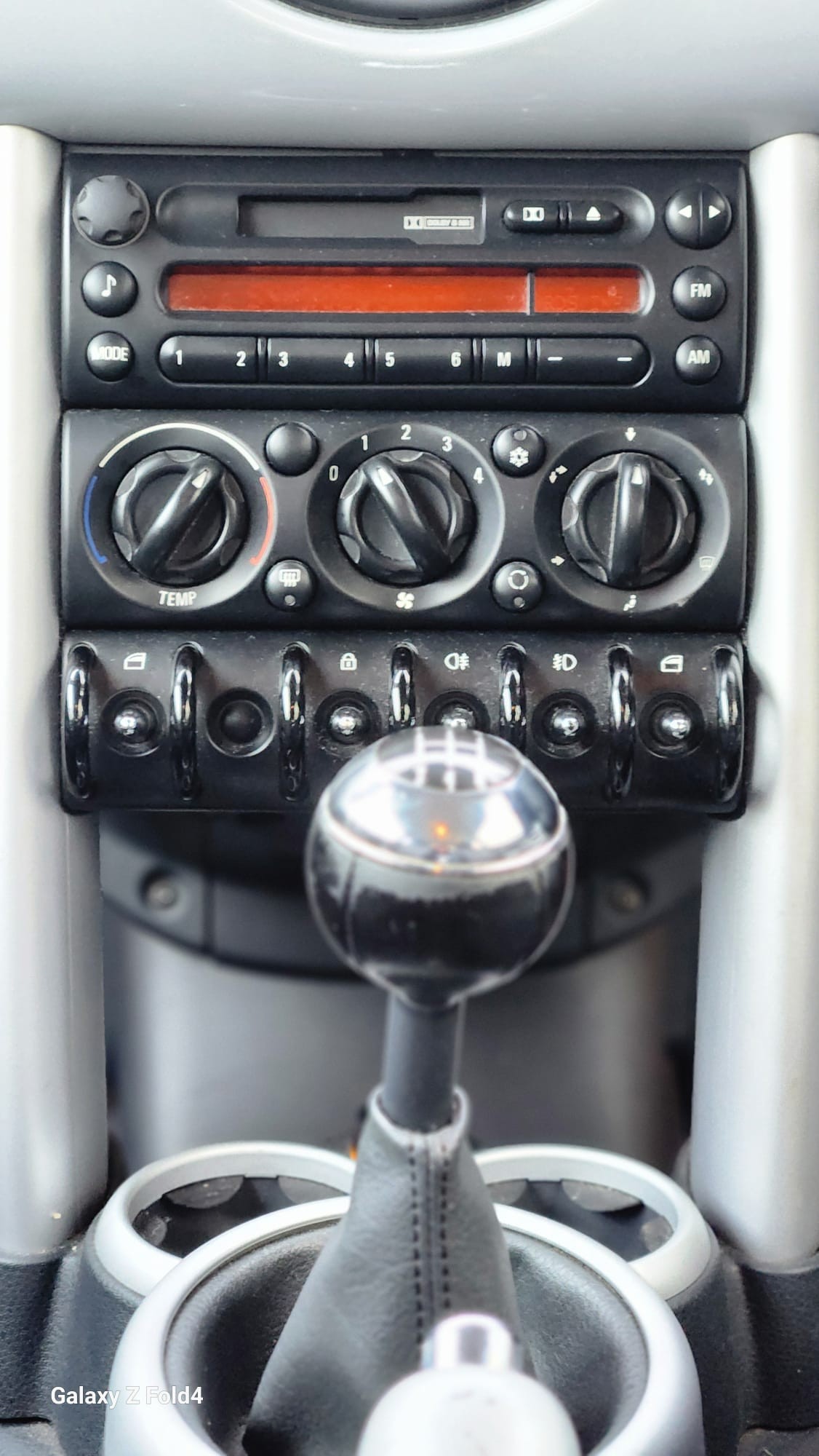 Used MINI Hatch 2004 for sale - 76809305: Photo 21