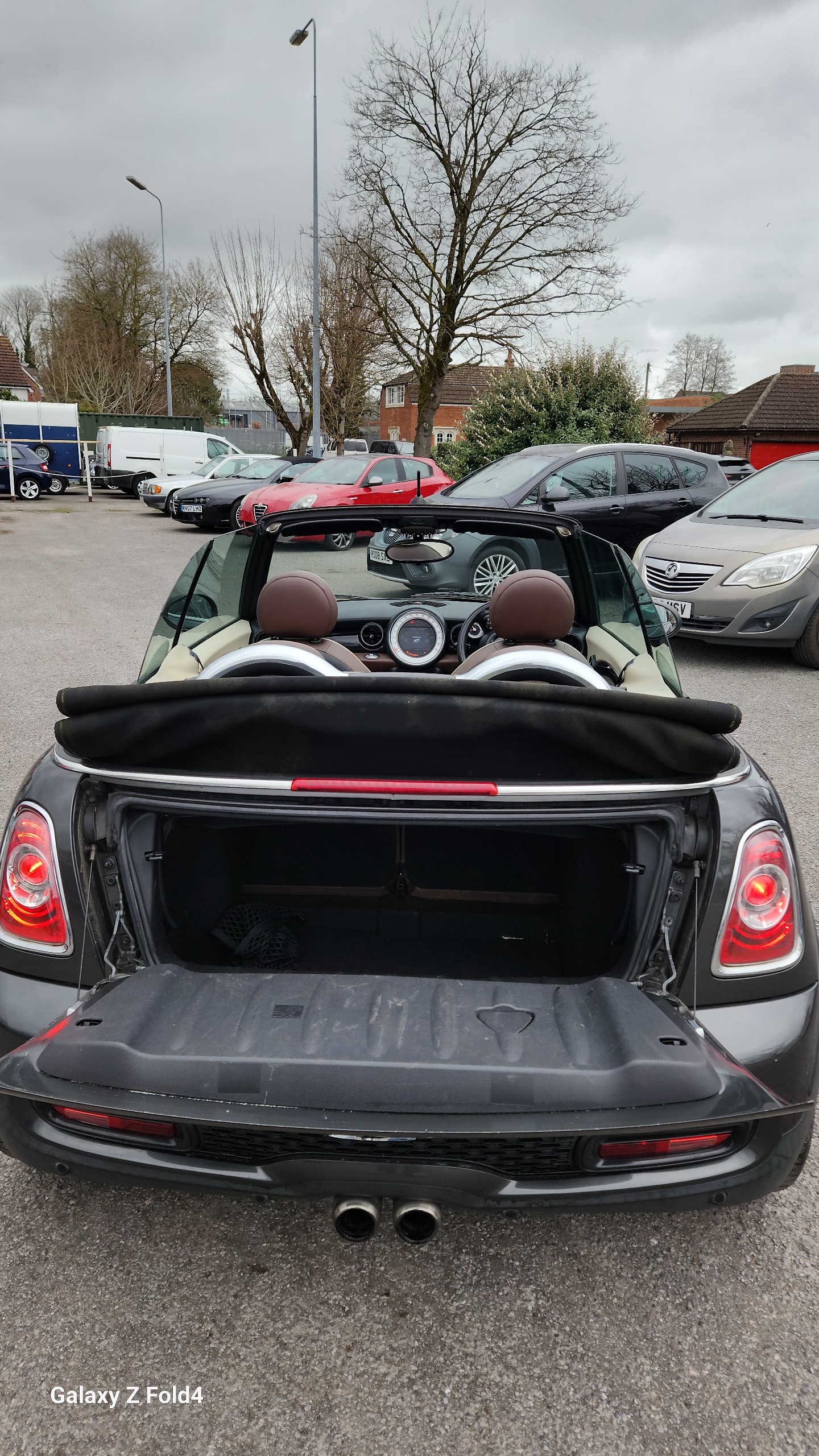 Used MINI Convertible 2010 for sale - 77764276: Photo 13