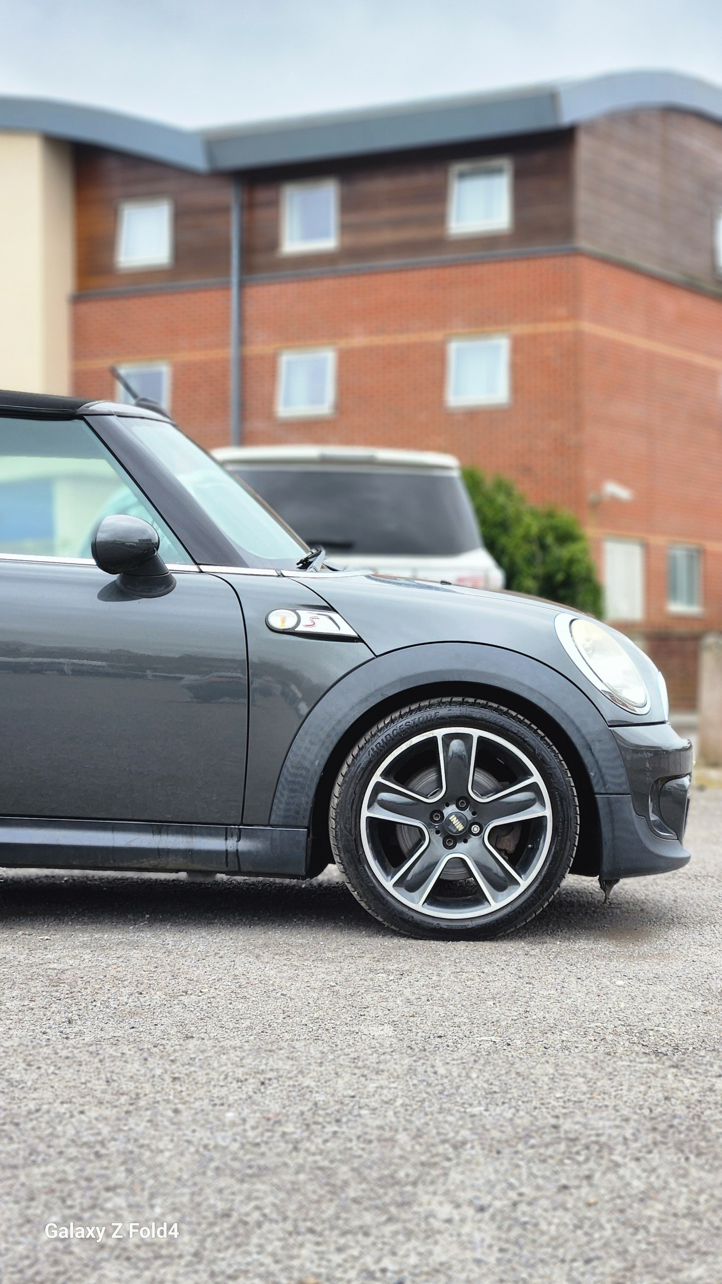 Used MINI Convertible 2010 for sale - 77764276: Photo 9