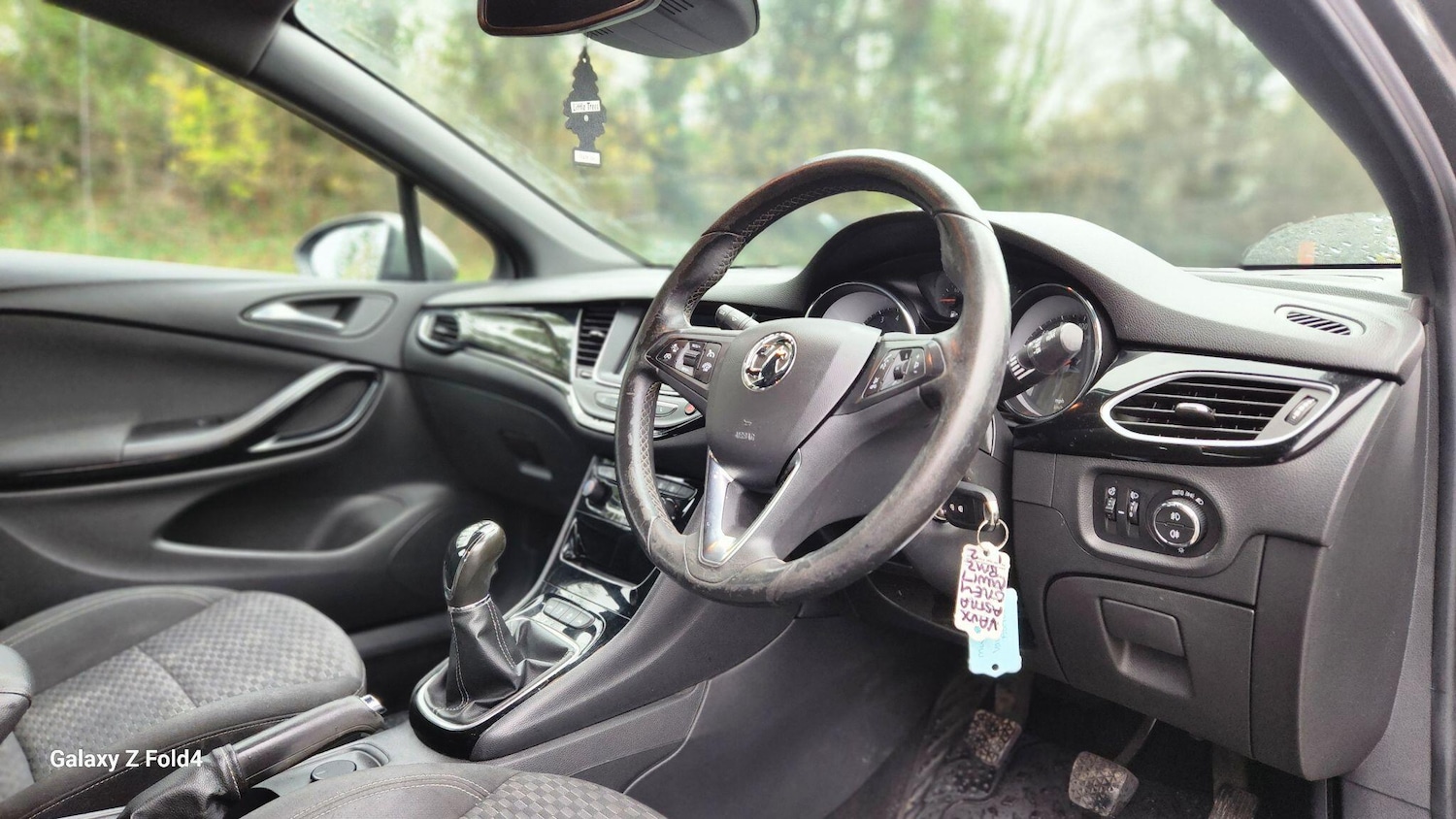 Used Vauxhall Astra for sale - 76809312: Photo 16