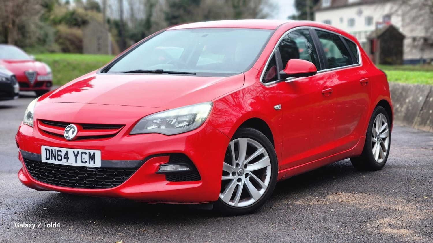 Used Vauxhall Astra 2014 for sale - 76809324: Photo 2