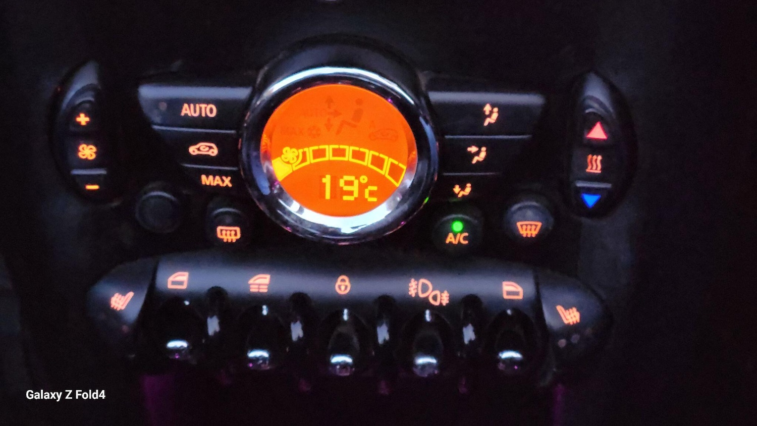 Used MINI Convertible 2013 for sale - 76809306: Photo 17