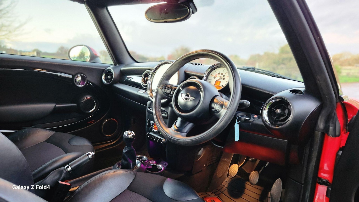 Used MINI Convertible 2013 for sale - 76809306: Photo 25