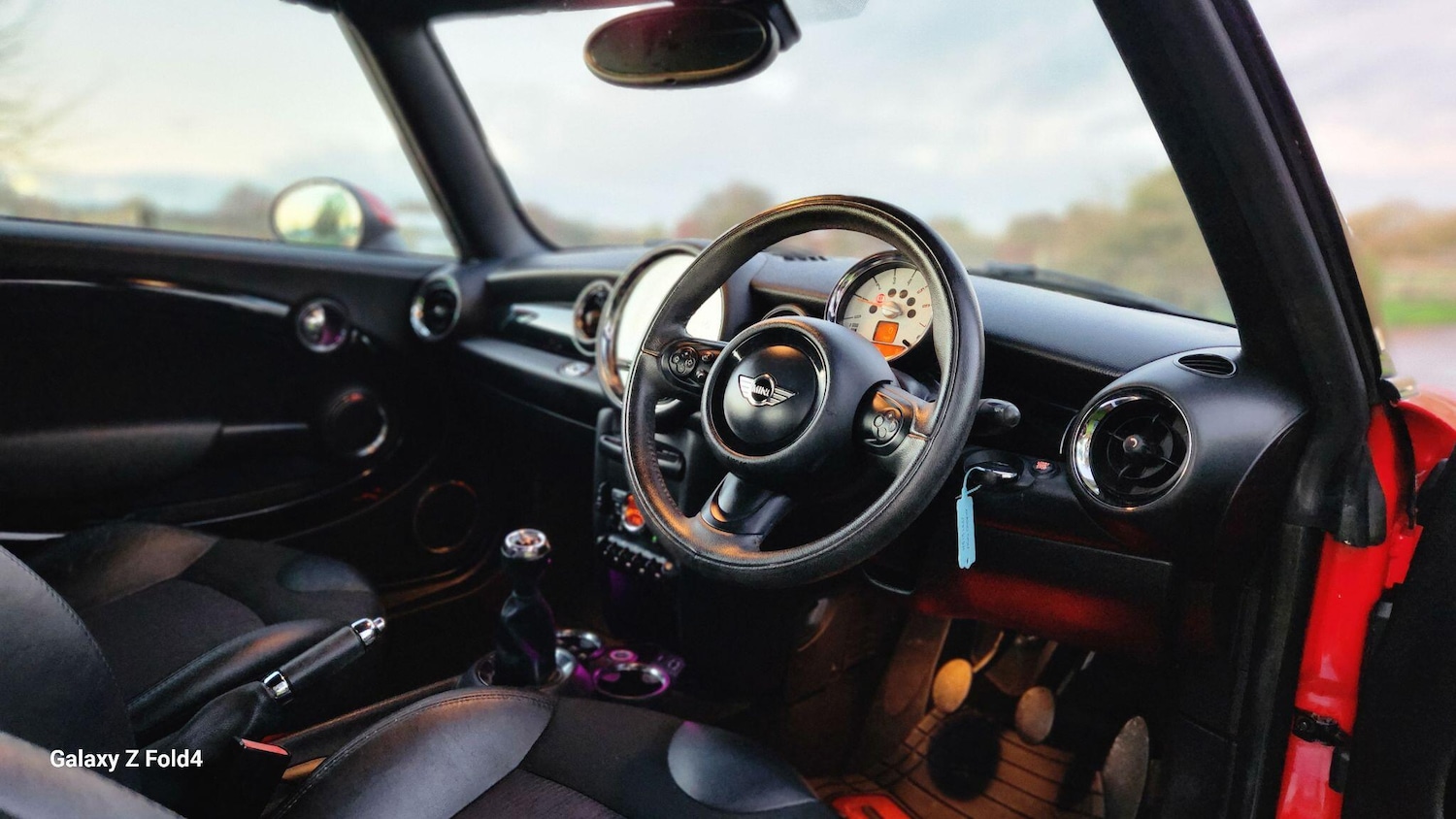 Used MINI Convertible 2013 for sale - 76809306: Photo 28