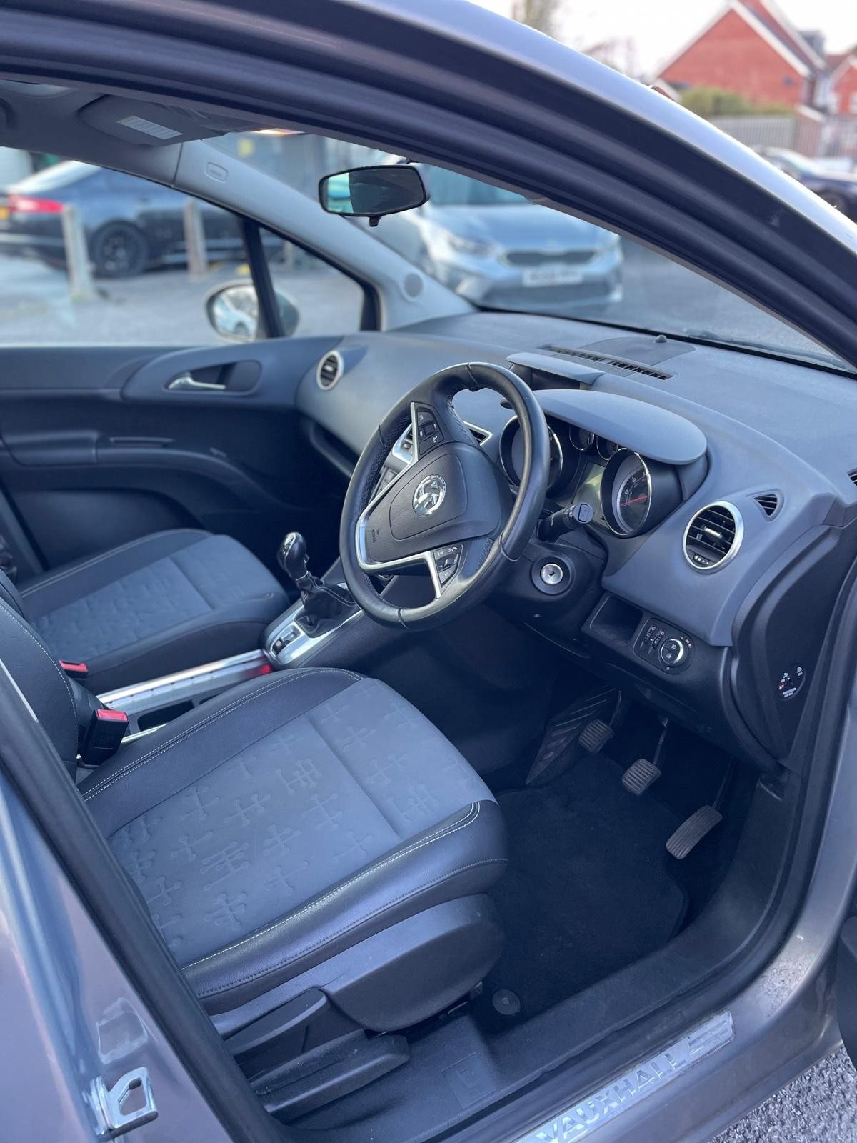 Used Vauxhall Meriva 2013 for sale - 77764275: Photo 5