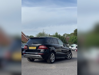 Used Mercedes-Benz M Class 2014 for sale - 78388816: Photo