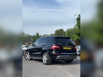 Used Mercedes-Benz M Class 2014 for sale - 78388816: Photo