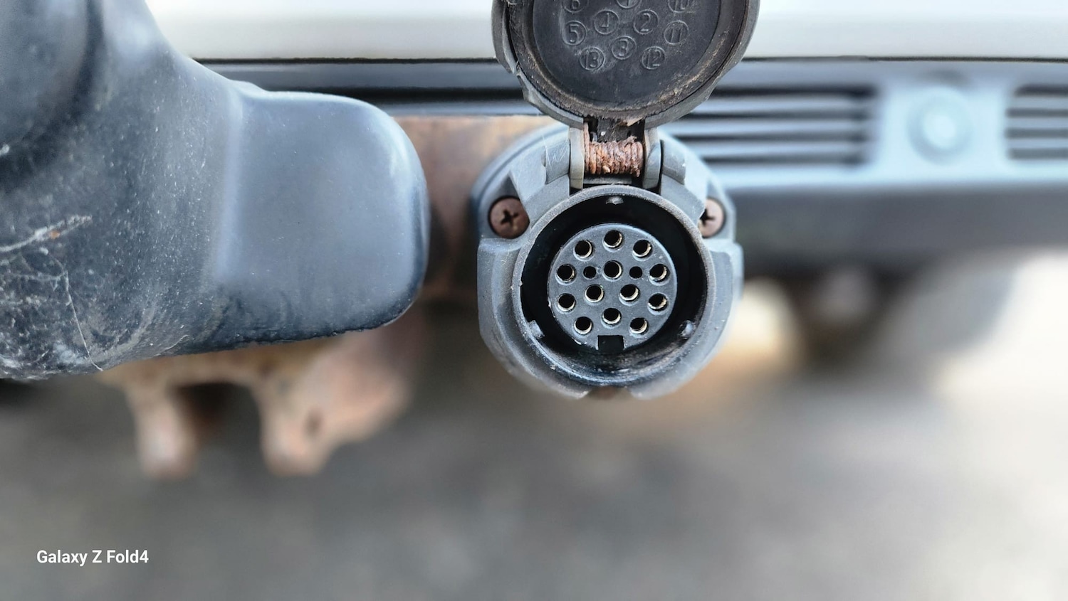 Used Ford Mondeo 2011 for sale - 76809321: Photo 32