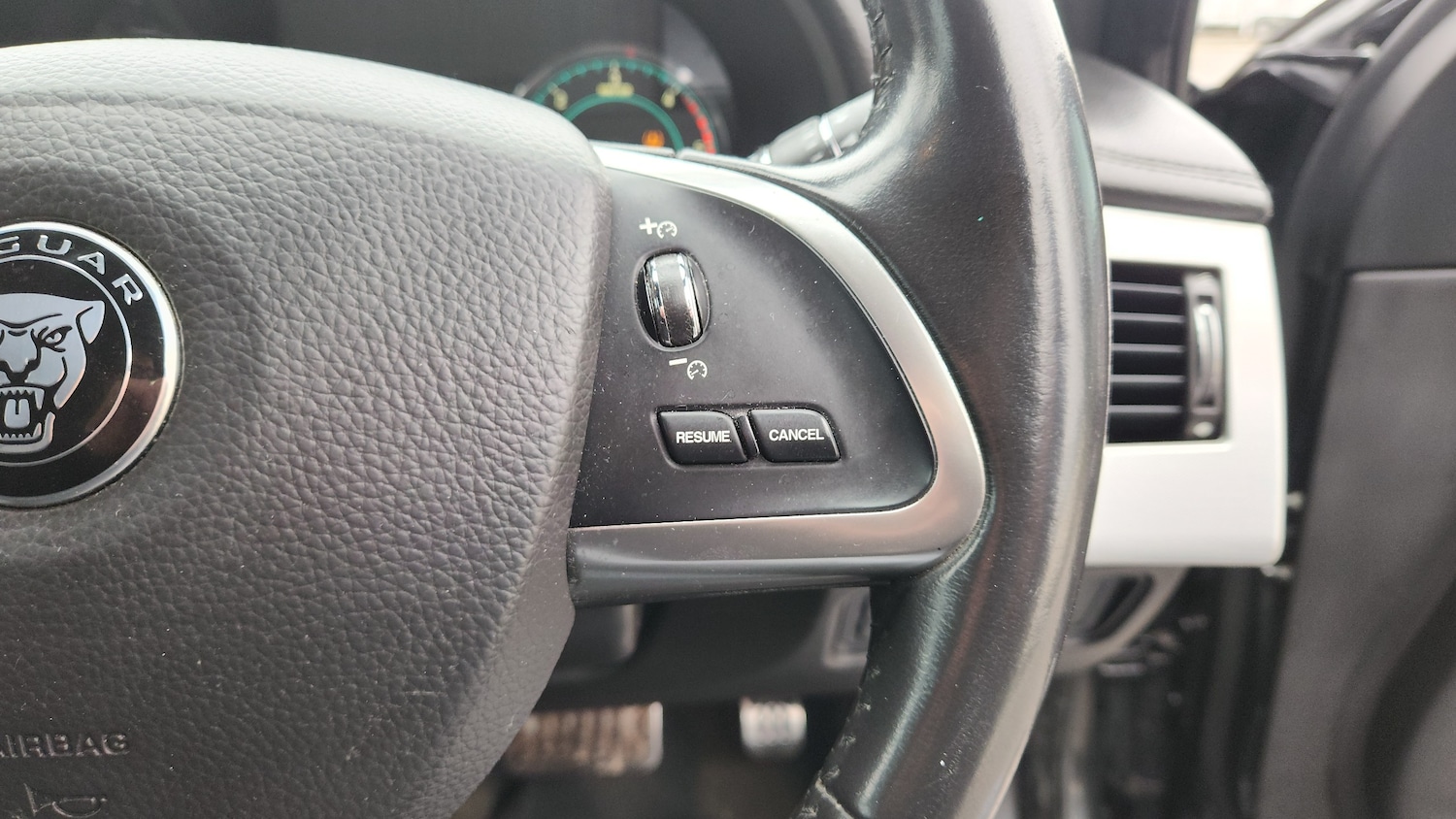 Used Jaguar XF 2015 for sale - 77779495: Photo 16