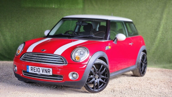 Used MINI Hatch 2010 for sale - 75708715: Photo 1