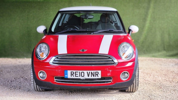 Used MINI Hatch 2010 for sale - 75708715: Photo 2