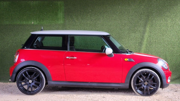 Used MINI Hatch 2010 for sale - 75708715: Photo 3