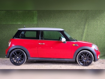 Used MINI Hatch 2010 for sale - 75708715: Photo
