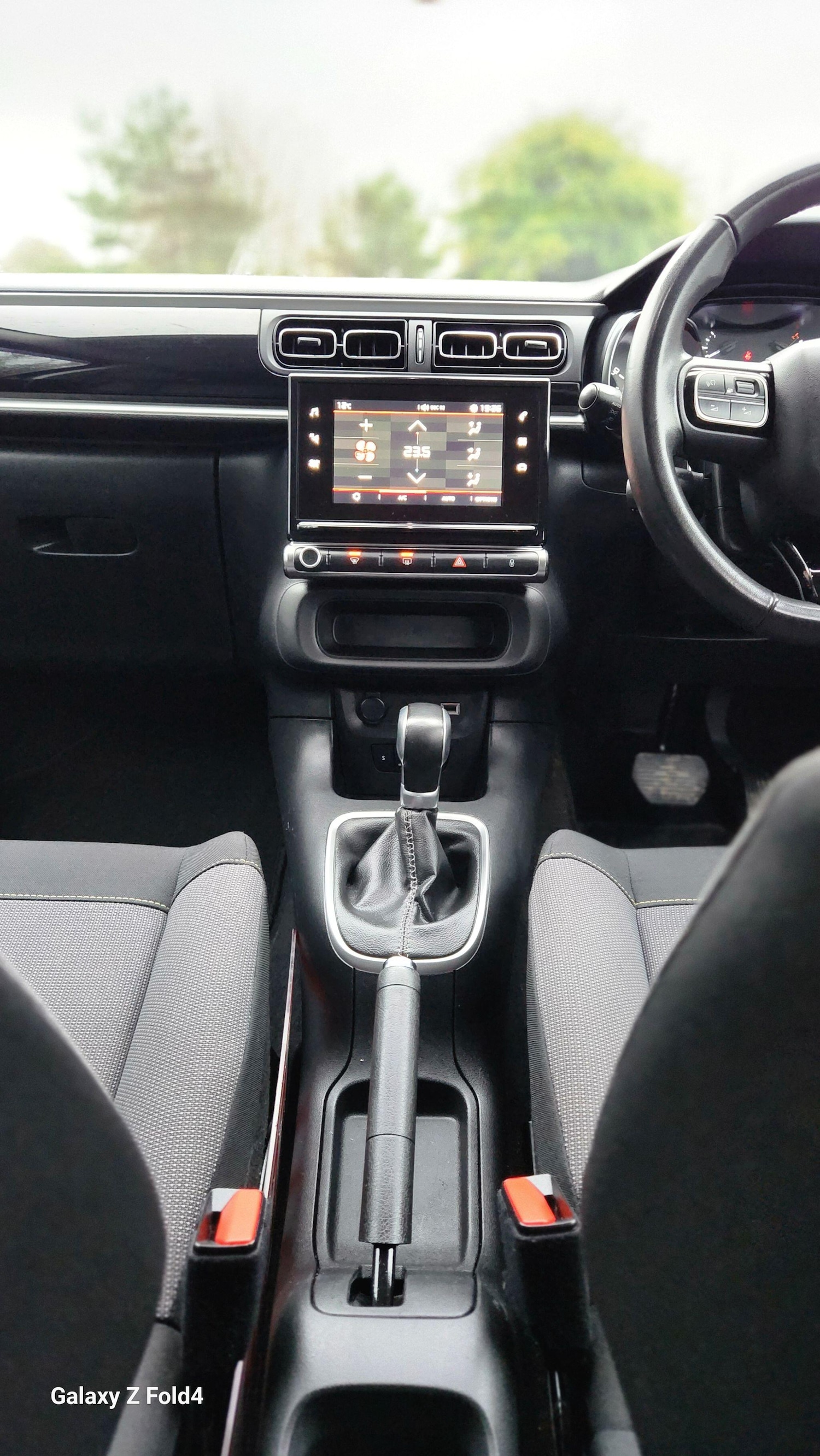 Used Citroen C3 2018 for sale - 76809303: Photo 12