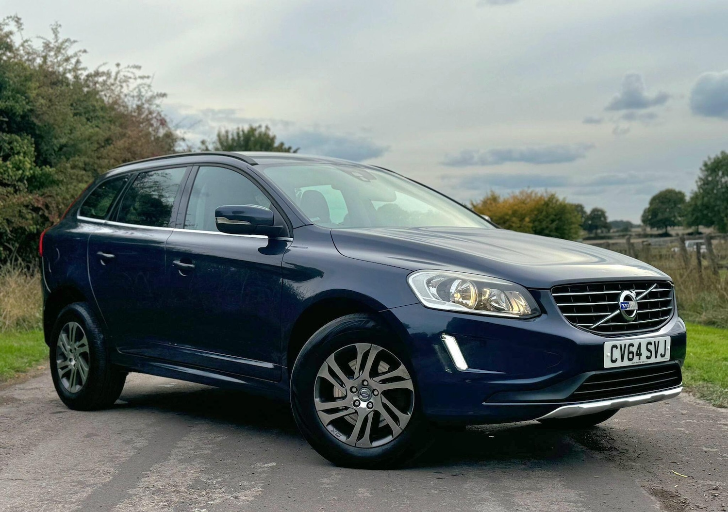Used Volvo XC60 2014 for sale - 76809314: Photo 1