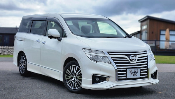 Used Nissan Elgrand 2022 for sale - 75377031: Photo 1