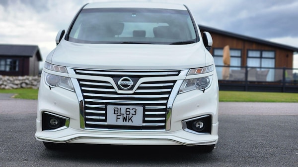Used Nissan Elgrand 2022 for sale - 75377031: Photo 5