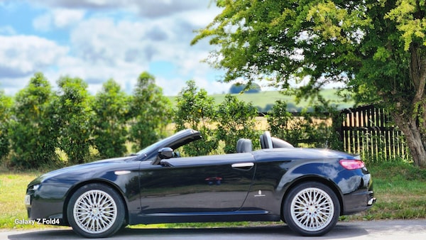 Used Alfa Romeo Spider 2007 for sale - 75214109: Photo 12