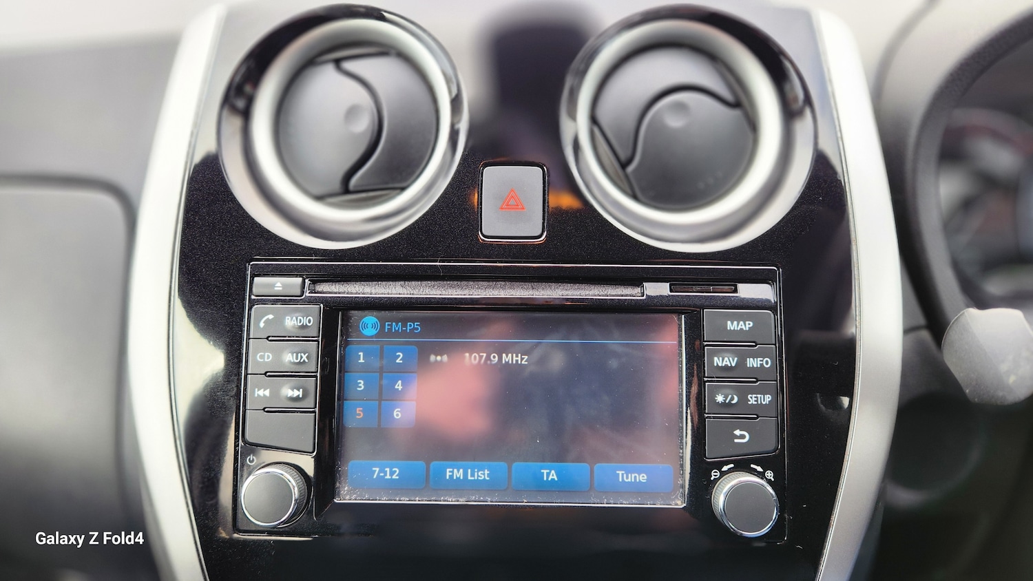 Used Nissan Note 2015 for sale - 77234050: Photo 15