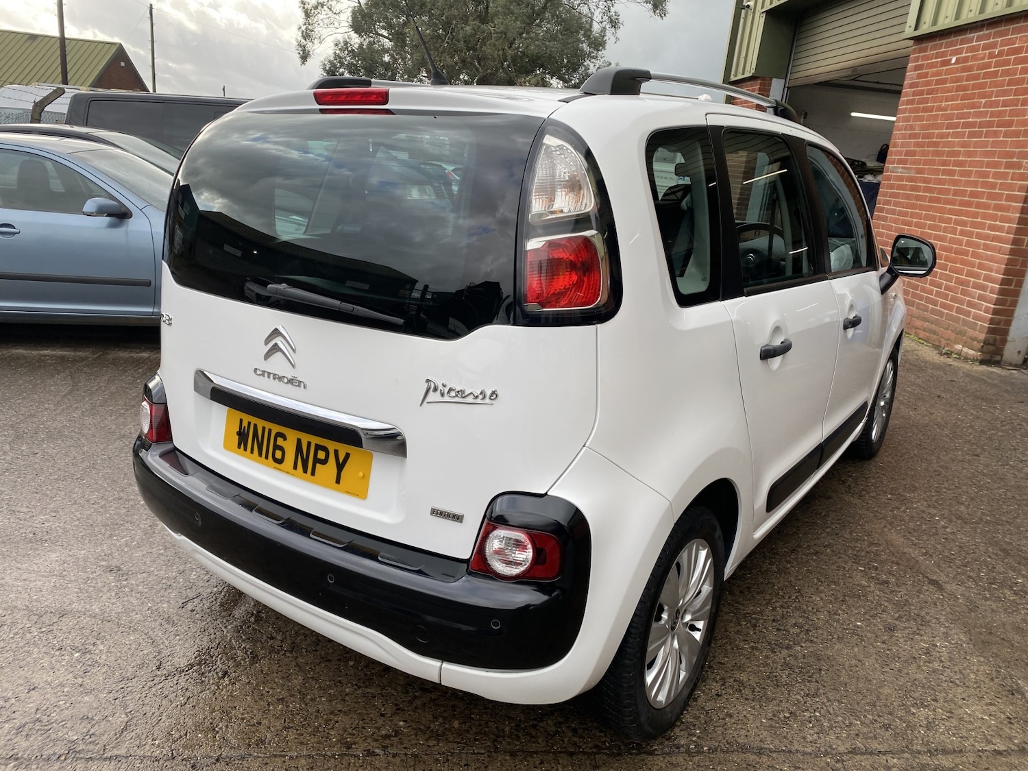 Used Citroen C3 Picasso 2016 for sale - 77622521: Photo 10