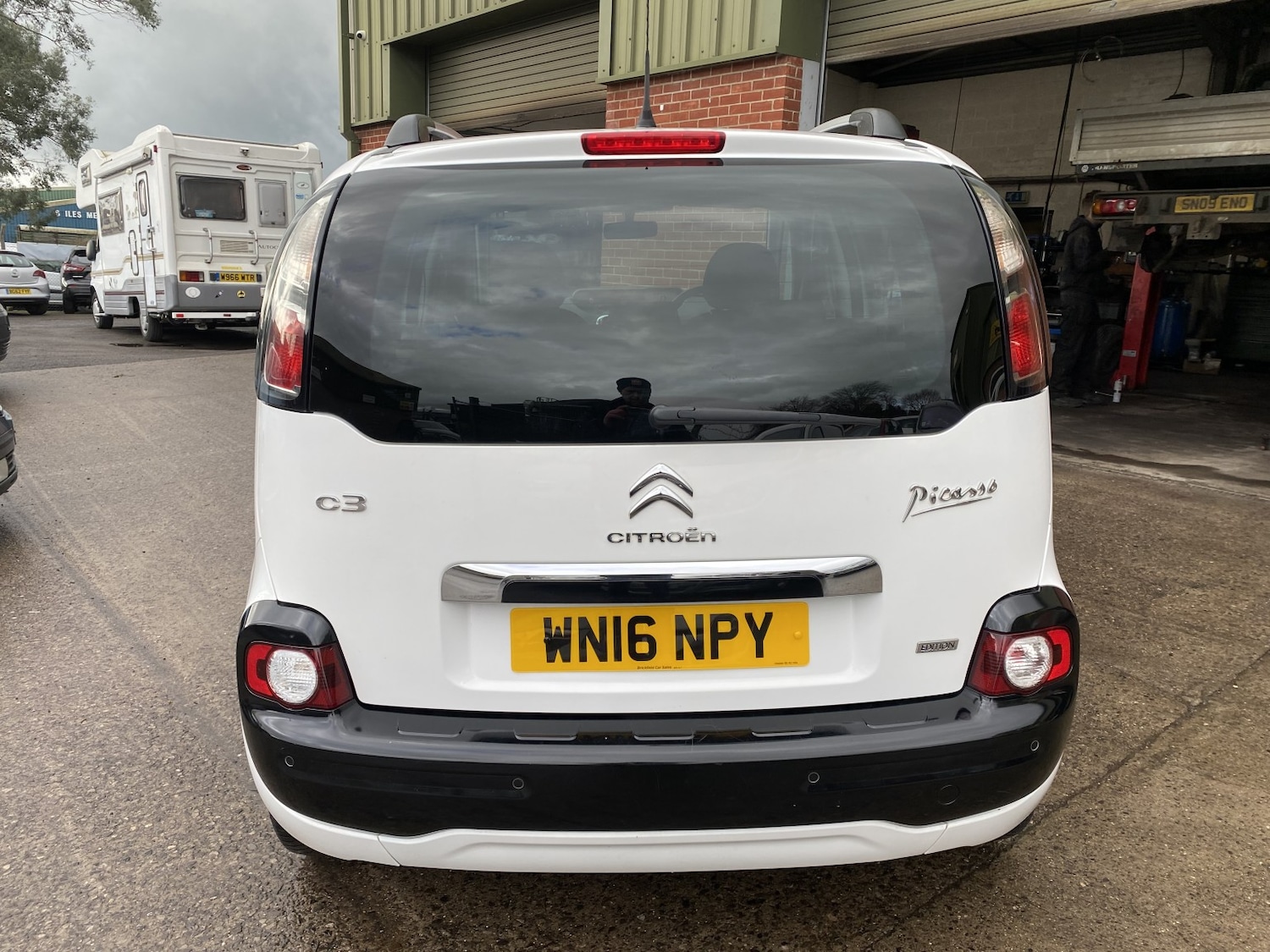 Used Citroen C3 Picasso 2016 for sale - 77622521: Photo 9