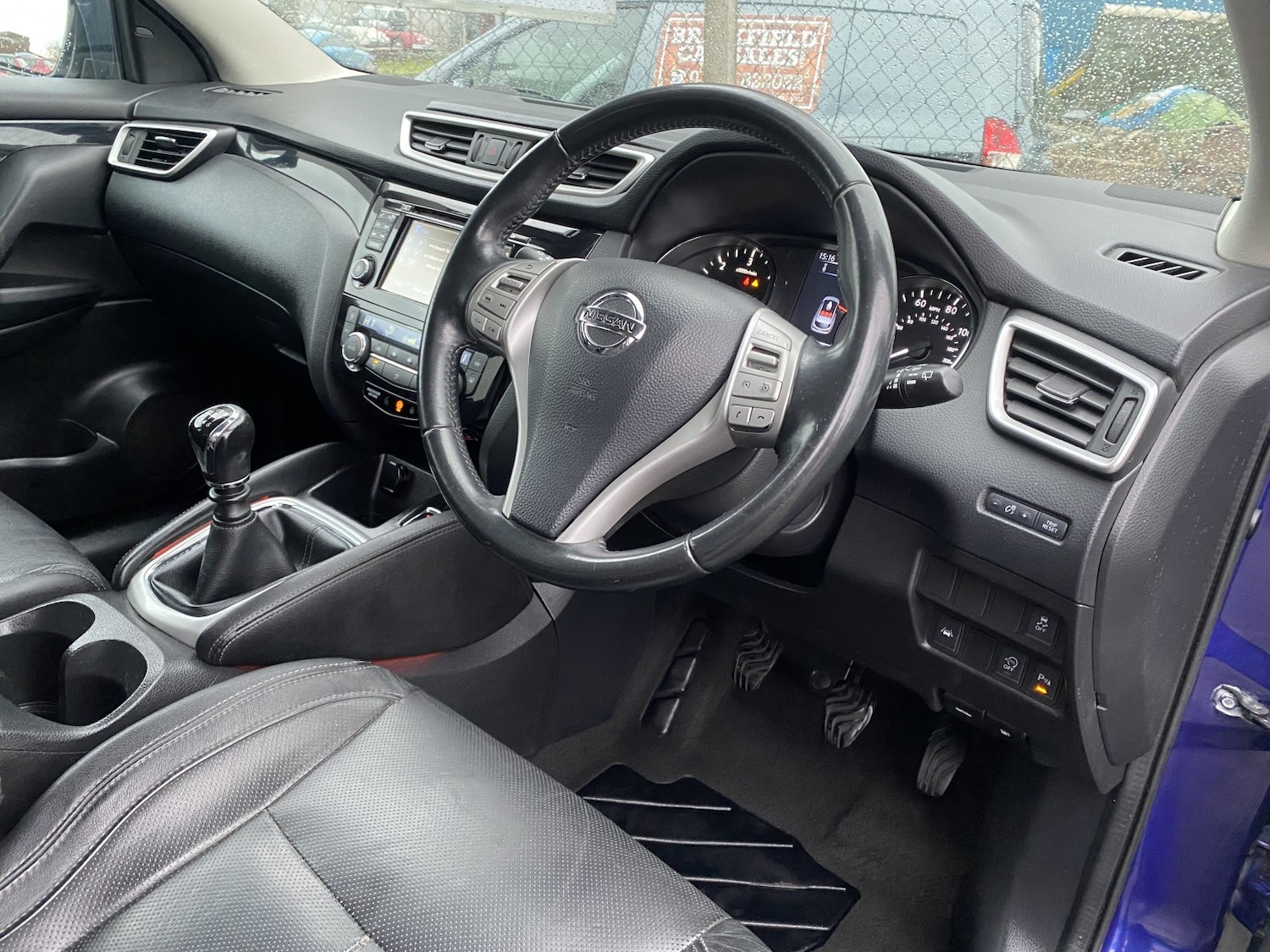 Used Nissan Qashqai 2014 for sale - 76618749: Photo 15