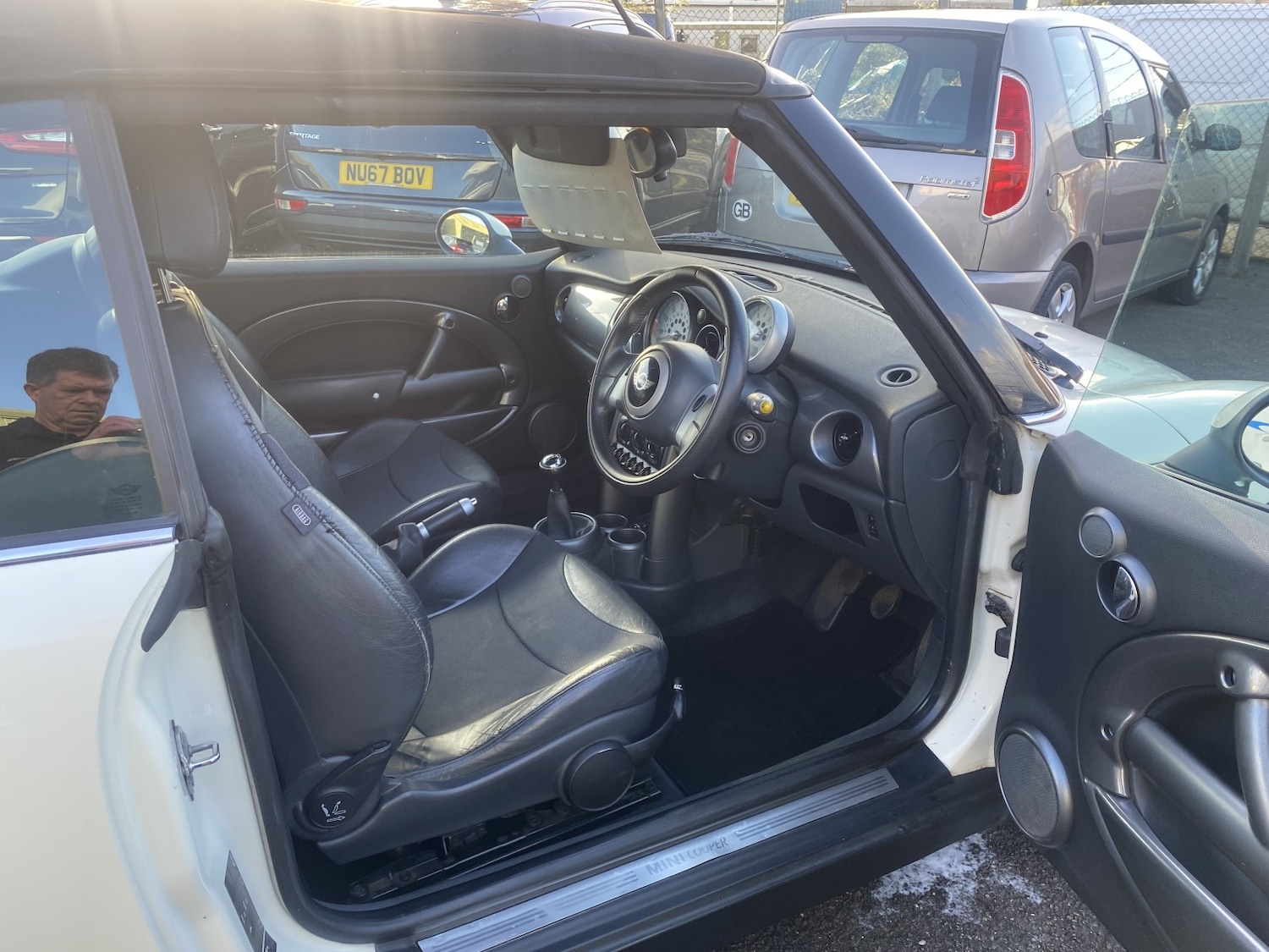 Used MINI Convertible 2007 for sale - 76397119: Photo 13