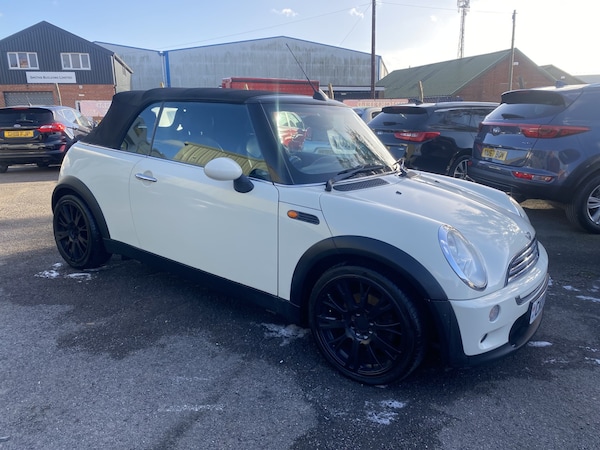 Cheap MINI Convertible 2007 - 1.6 Cooper 2-Door for sale in Gillingham, Dorset